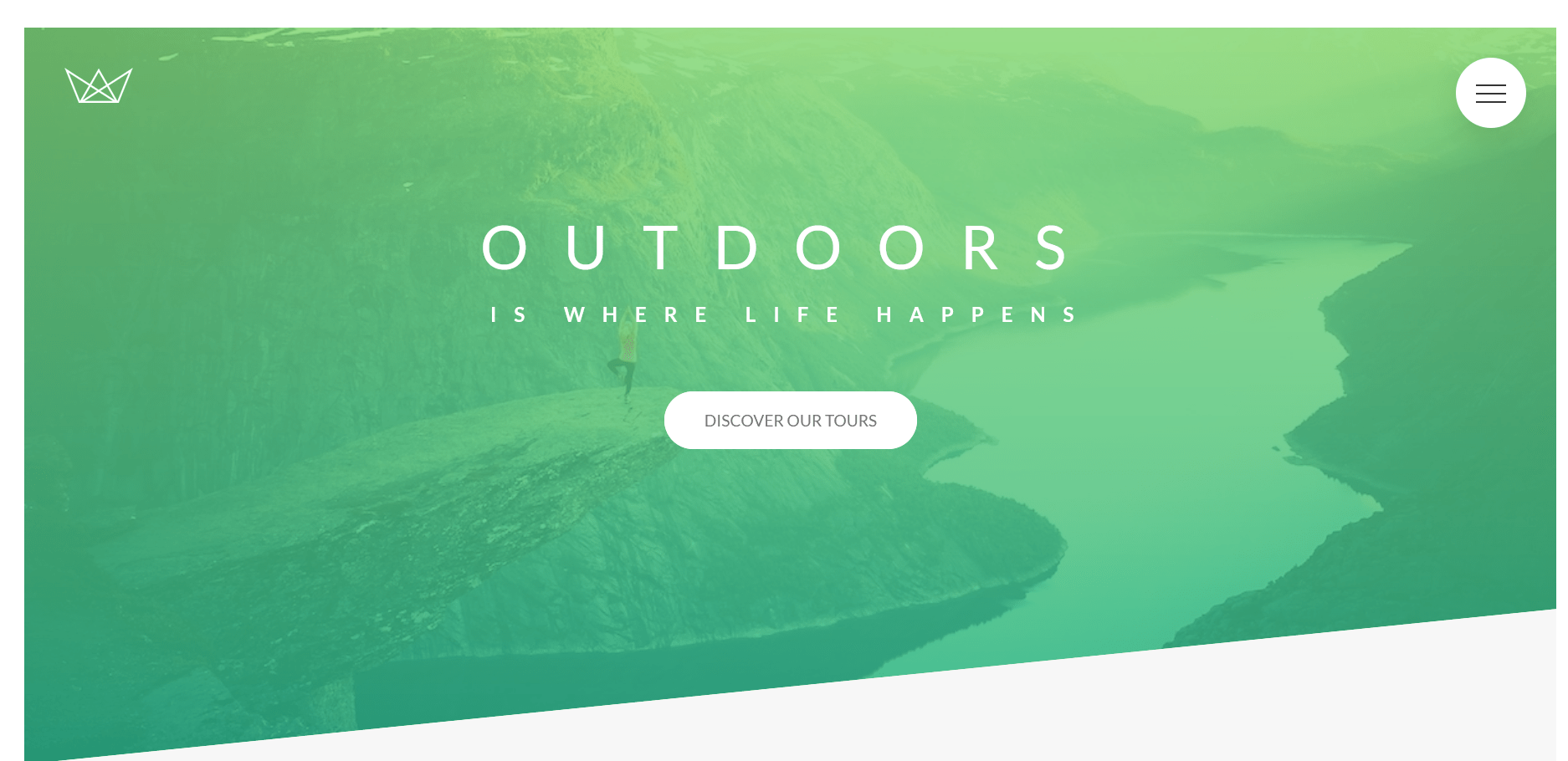 Captura de pantalla del sitio web de Natours